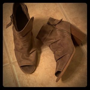 Rampage brown suede Peep-toe Booties size 9